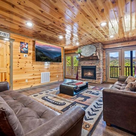 Indoor Pool, Volleyball Beach, Mountain View, Luxury Gatlinburg Ngoại thất bức ảnh