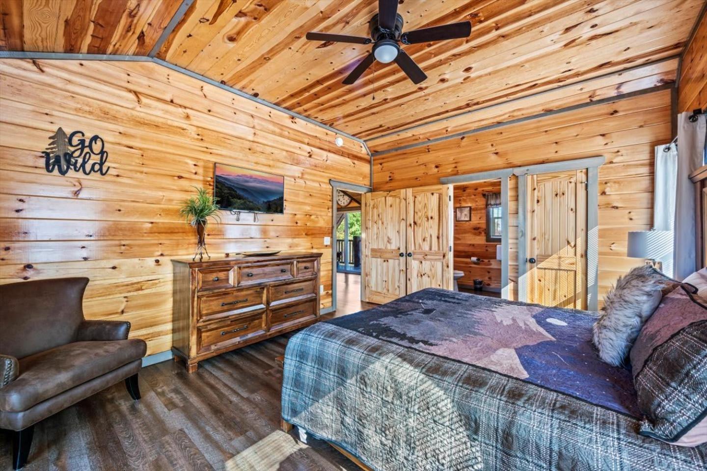 Indoor Pool, Volleyball Beach, Mountain View, Luxury Gatlinburg Ngoại thất bức ảnh