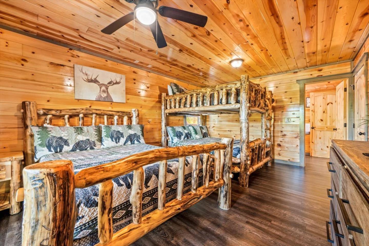 Indoor Pool, Volleyball Beach, Mountain View, Luxury Gatlinburg Ngoại thất bức ảnh
