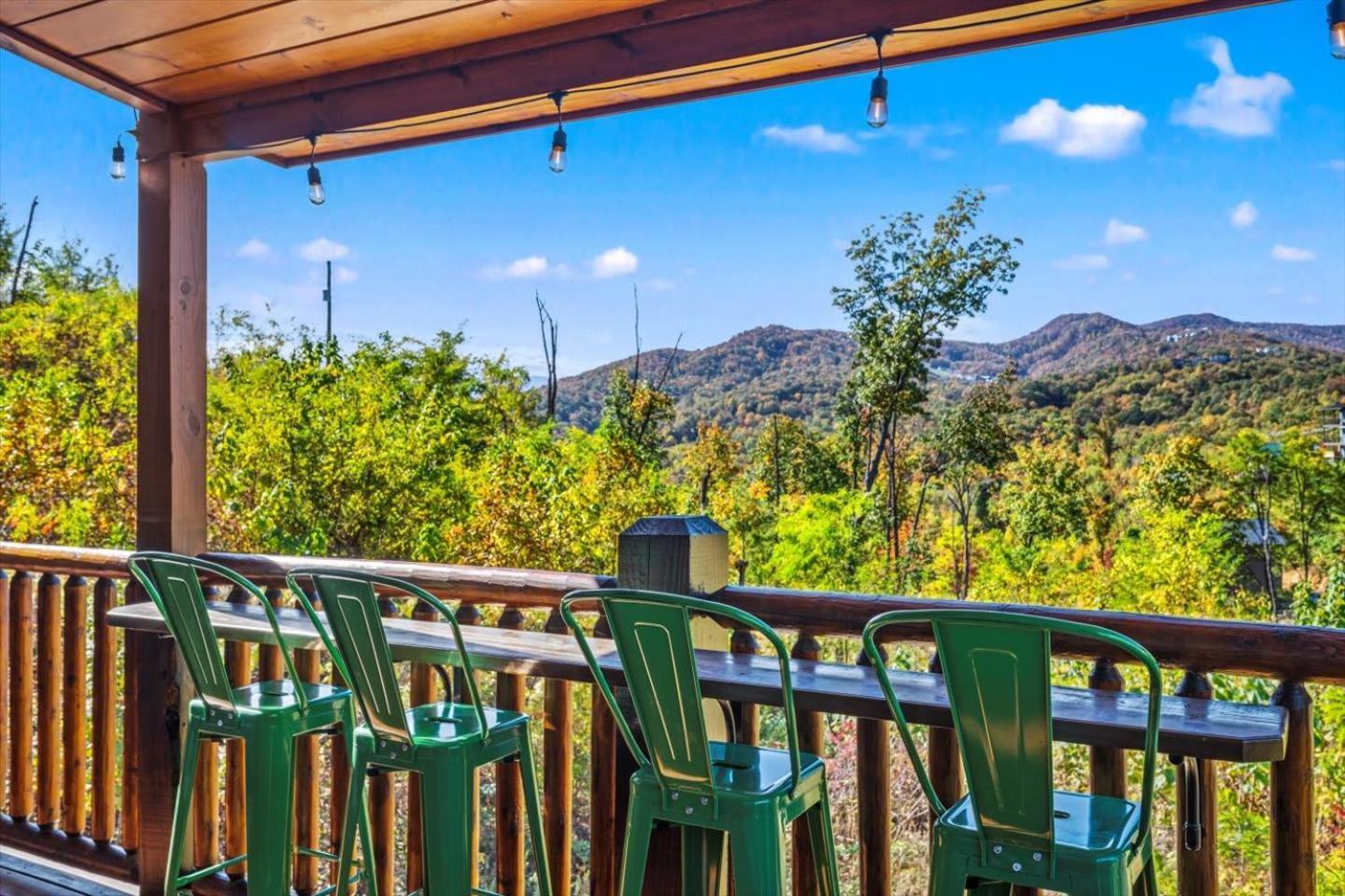 Indoor Pool, Volleyball Beach, Mountain View, Luxury Gatlinburg Ngoại thất bức ảnh